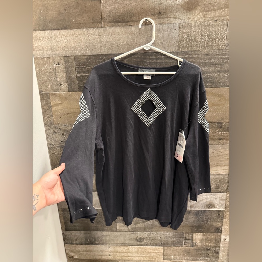 NWT Talk Of The Walk | Rhinestone Cutout 3/4 Sleeve Top